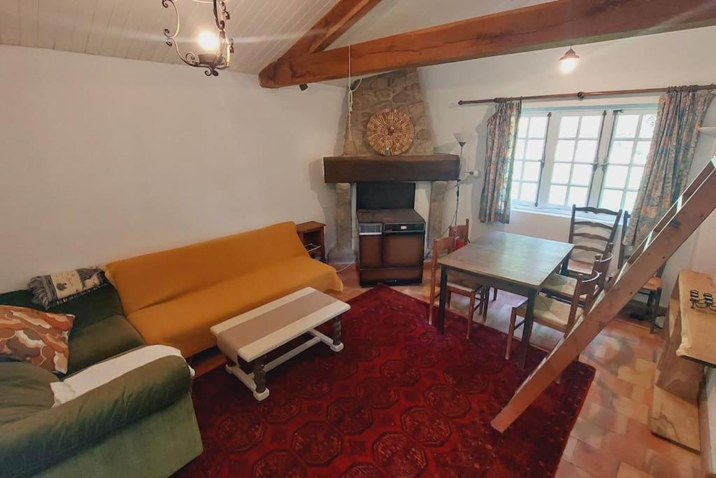 Gite Rustique - Perigord Vert - La Collina 24300 Abjat-sur-Bandiat 外观 照片